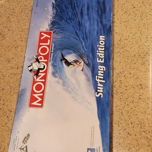 Monopoly Surfing Edition Board Game - Picture 8 of 10
